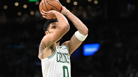 德甲第23轮：法兰克福与沃尔夫斯堡2-2握手言和