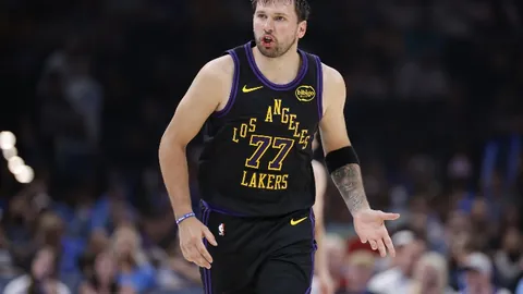 大乐透期号专家质合分析：西乙连胜对决，客战主龙谁能打破平衡