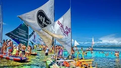 意甲一队独闯欧冠16强，改写历史新篇章